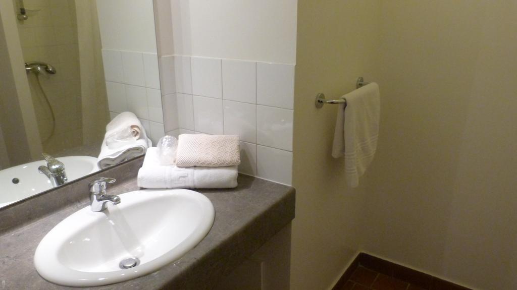 Vvf Gers Gascogne Hotell Mauvezin  Eksteriør bilde